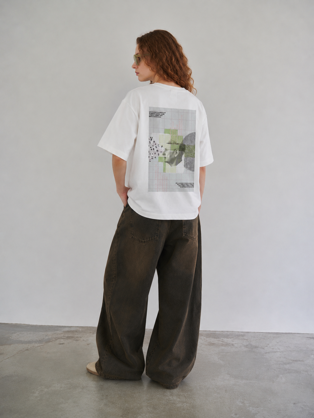 Oversized  Short-length  T-shirt 05　【White】