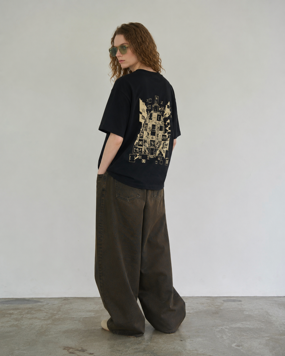 Oversized  Short-length  T-shirt 06　【BLACK】