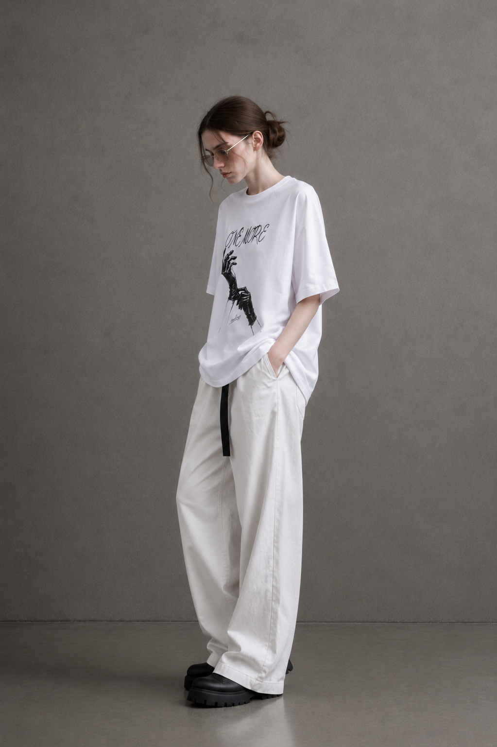 OVERSIZED   T-SHIRT 08 / WHITE