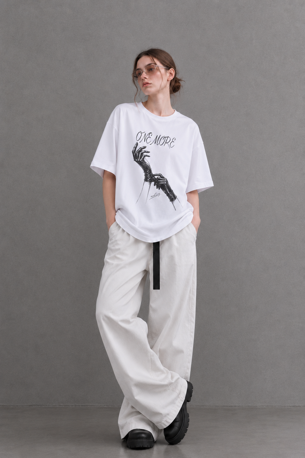 OVERSIZED   T-SHIRT 08 / WHITE